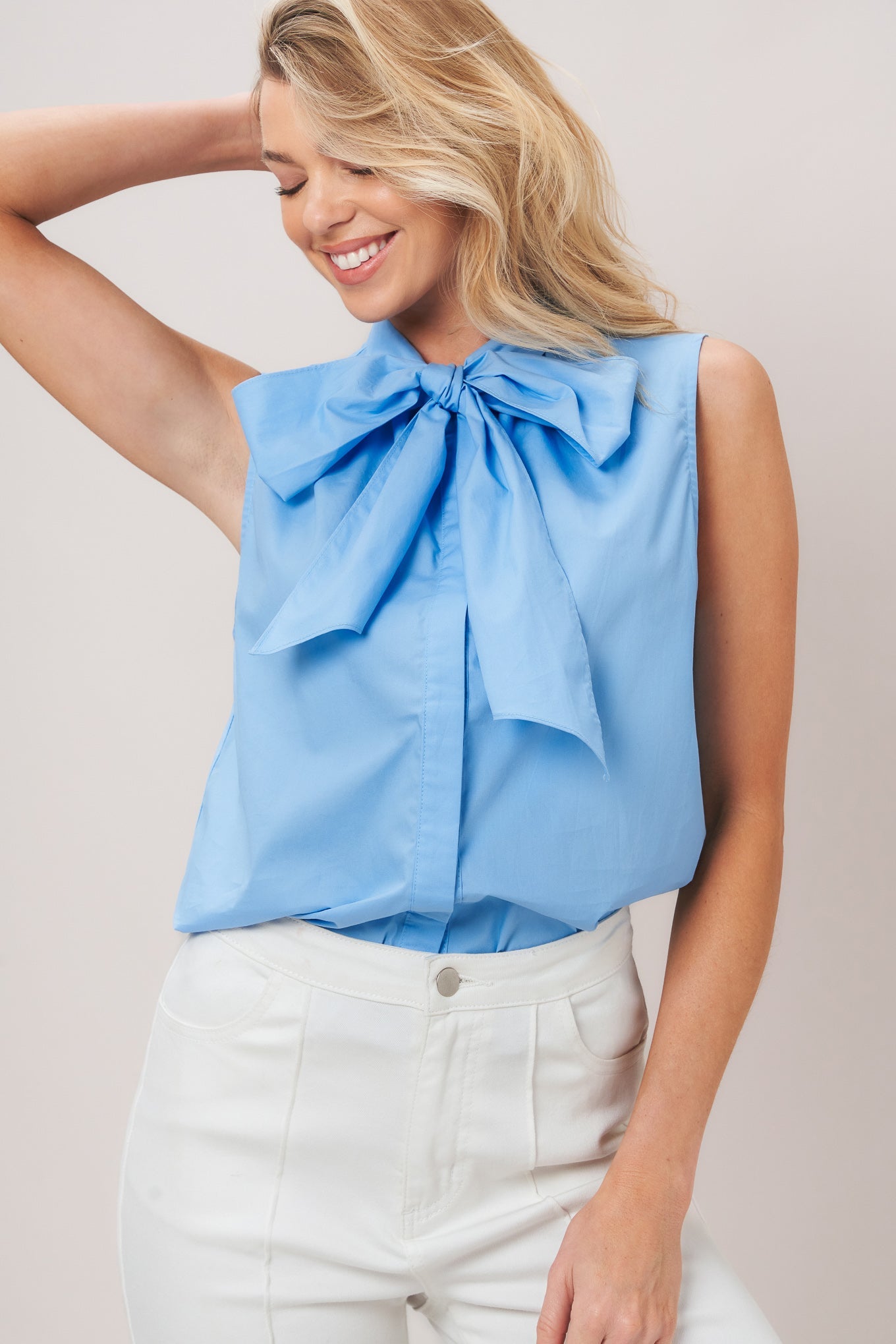 ELEGANT SKY WOVEN TOP