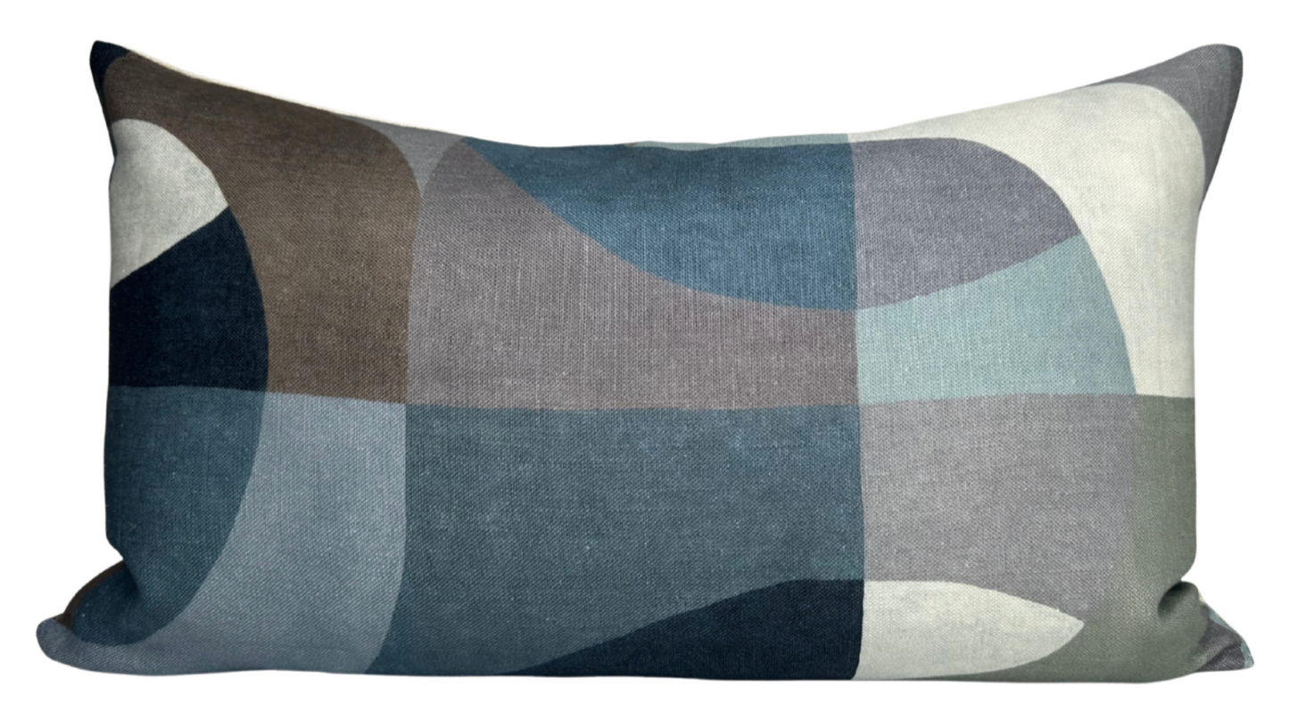 Colonnade Pillow Cover in Blue