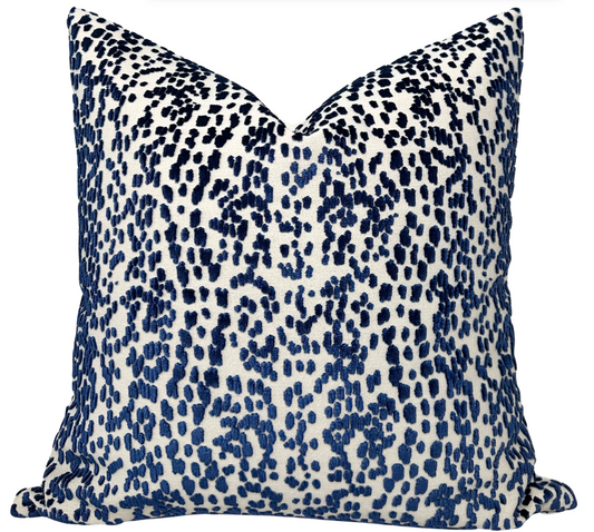 Les Touches Velvet Pillow Cover in Blue
